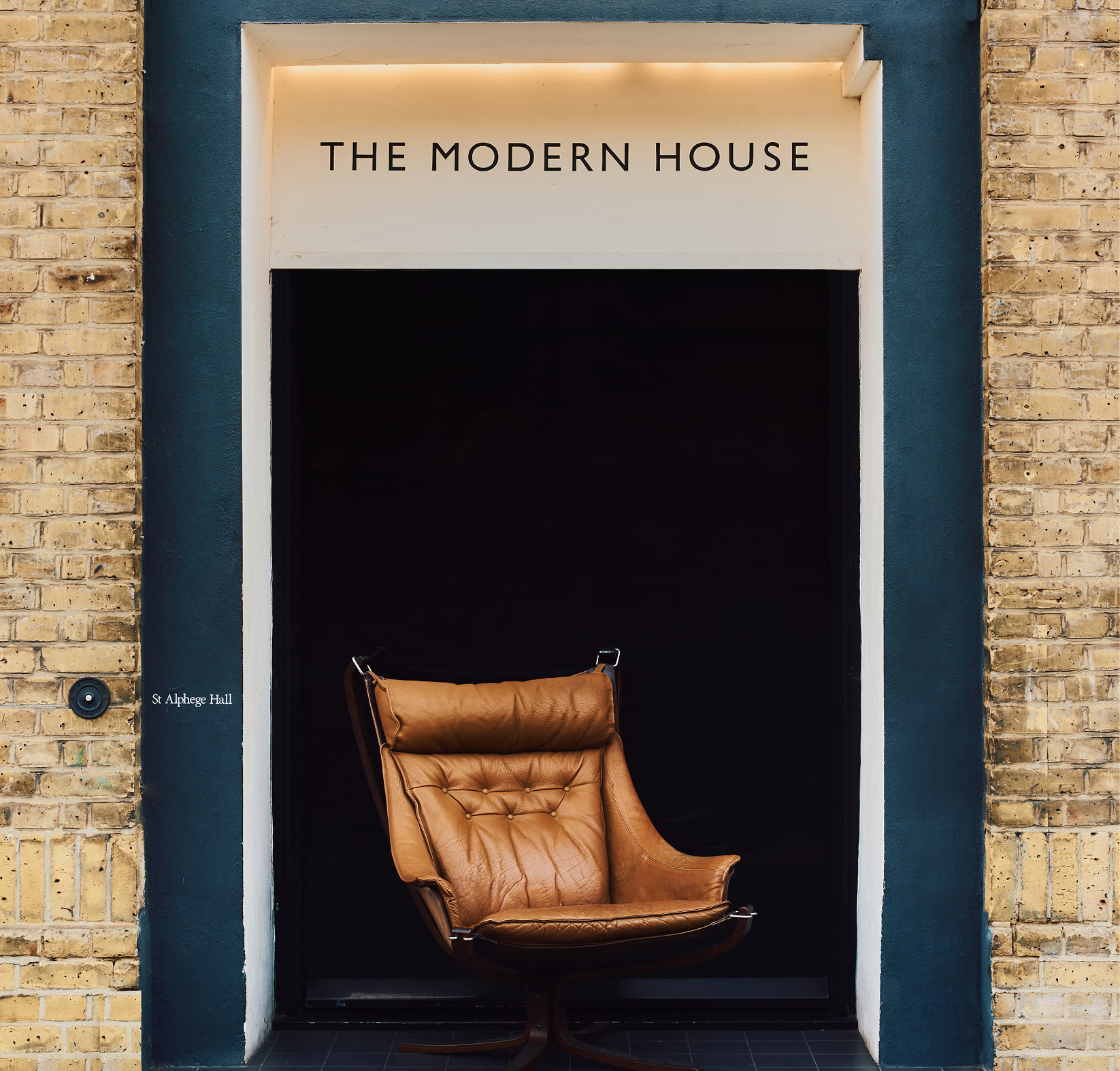 The Modern House Edit